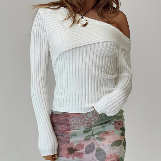 Women's Slim-fit Shoulder Long-sleeved Knitted Sweater